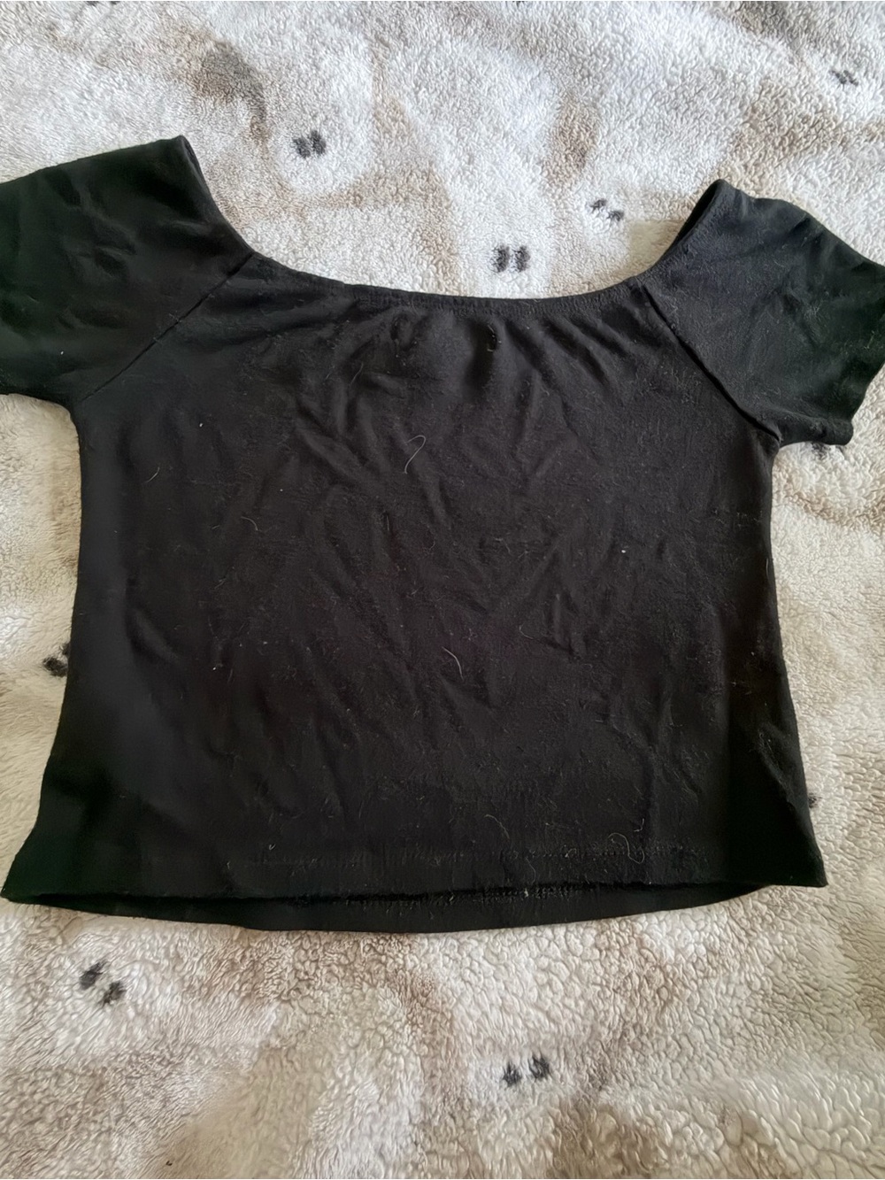 Forever 21 Black Off-Shoulder Crop Top
